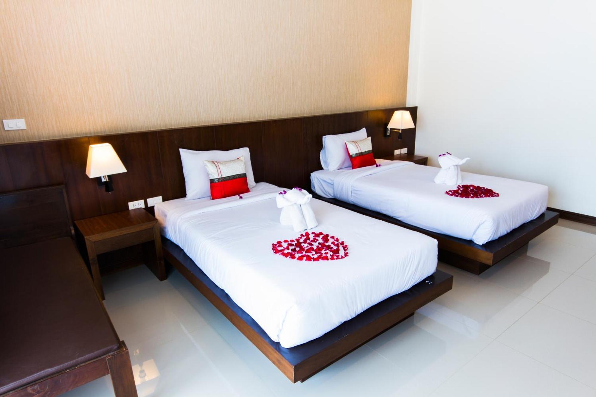 The Pano Hotel & Residence Ao Nang Exterior photo