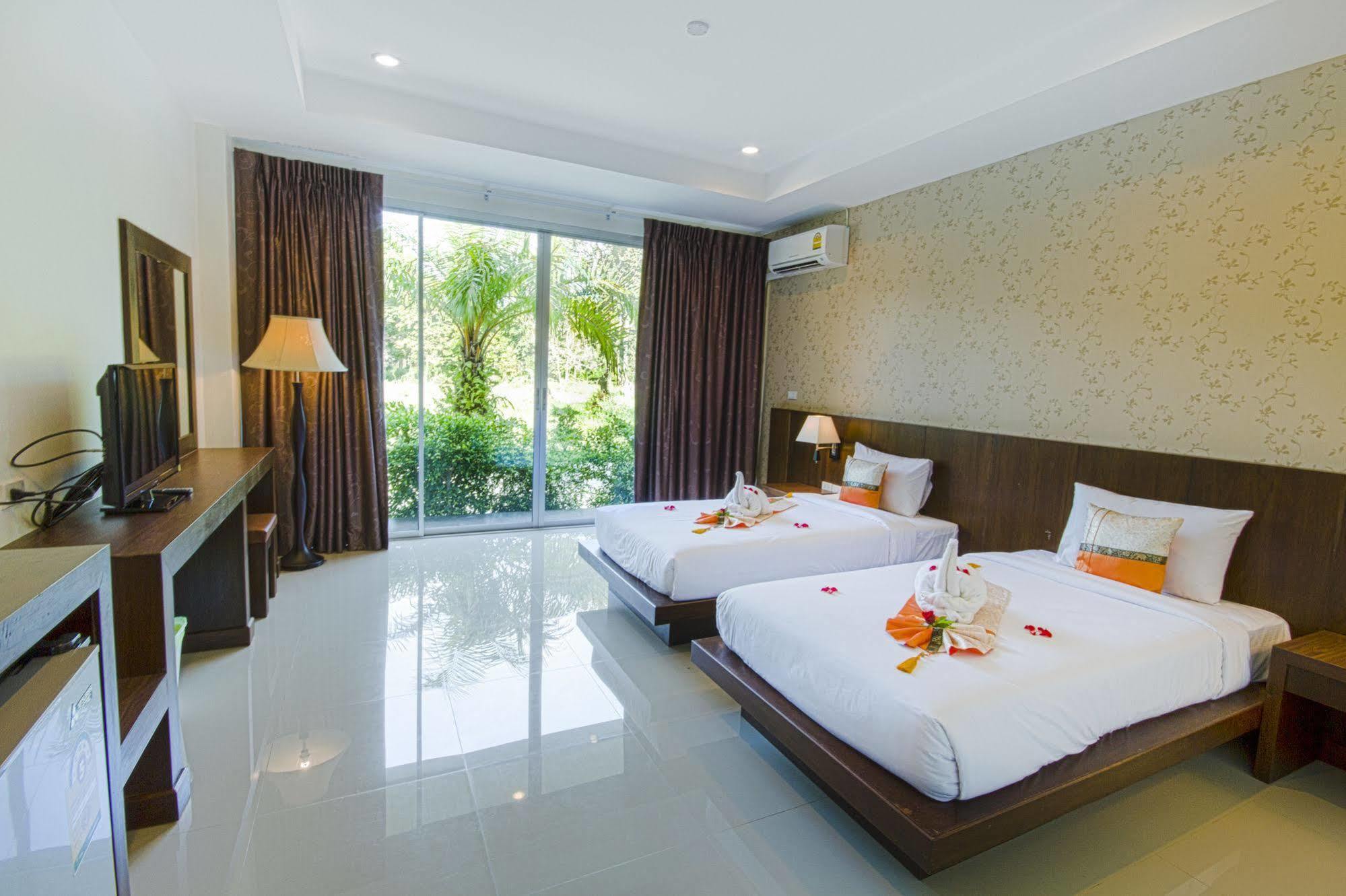 The Pano Hotel & Residence Ao Nang Exterior photo